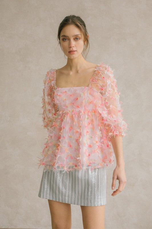 Floral Applique Puff Sleeve Top